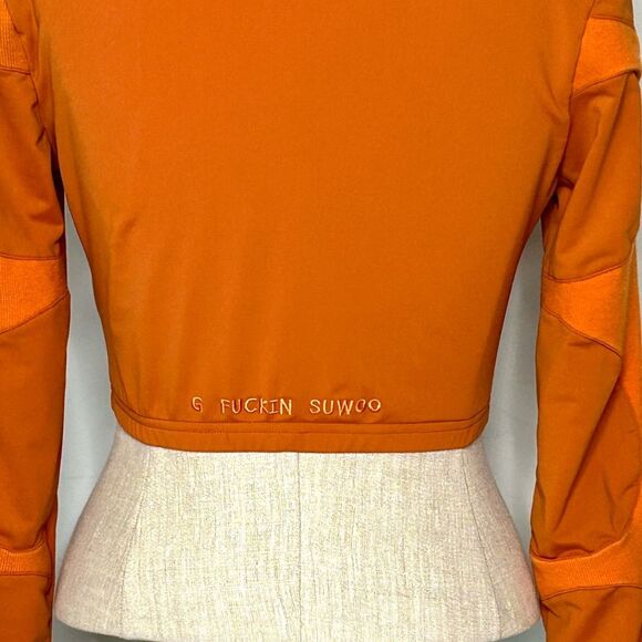 So Real GSUWOO GFS Long Sleeve Orange Ribbed Crop Top size Large - Picture 10 of 11